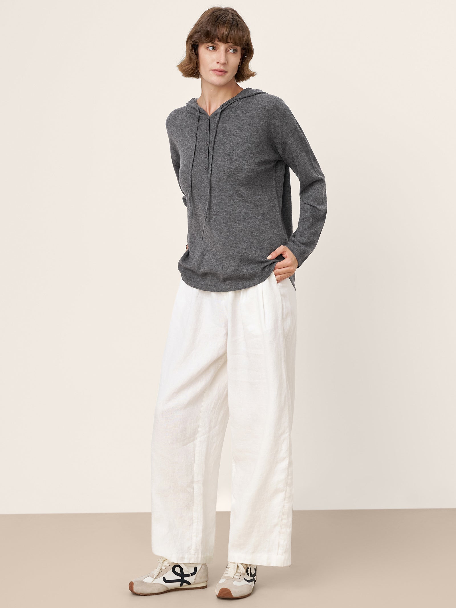 100% Extra-Fine Merino Wool Knit Hooded Sweatshirt SIA