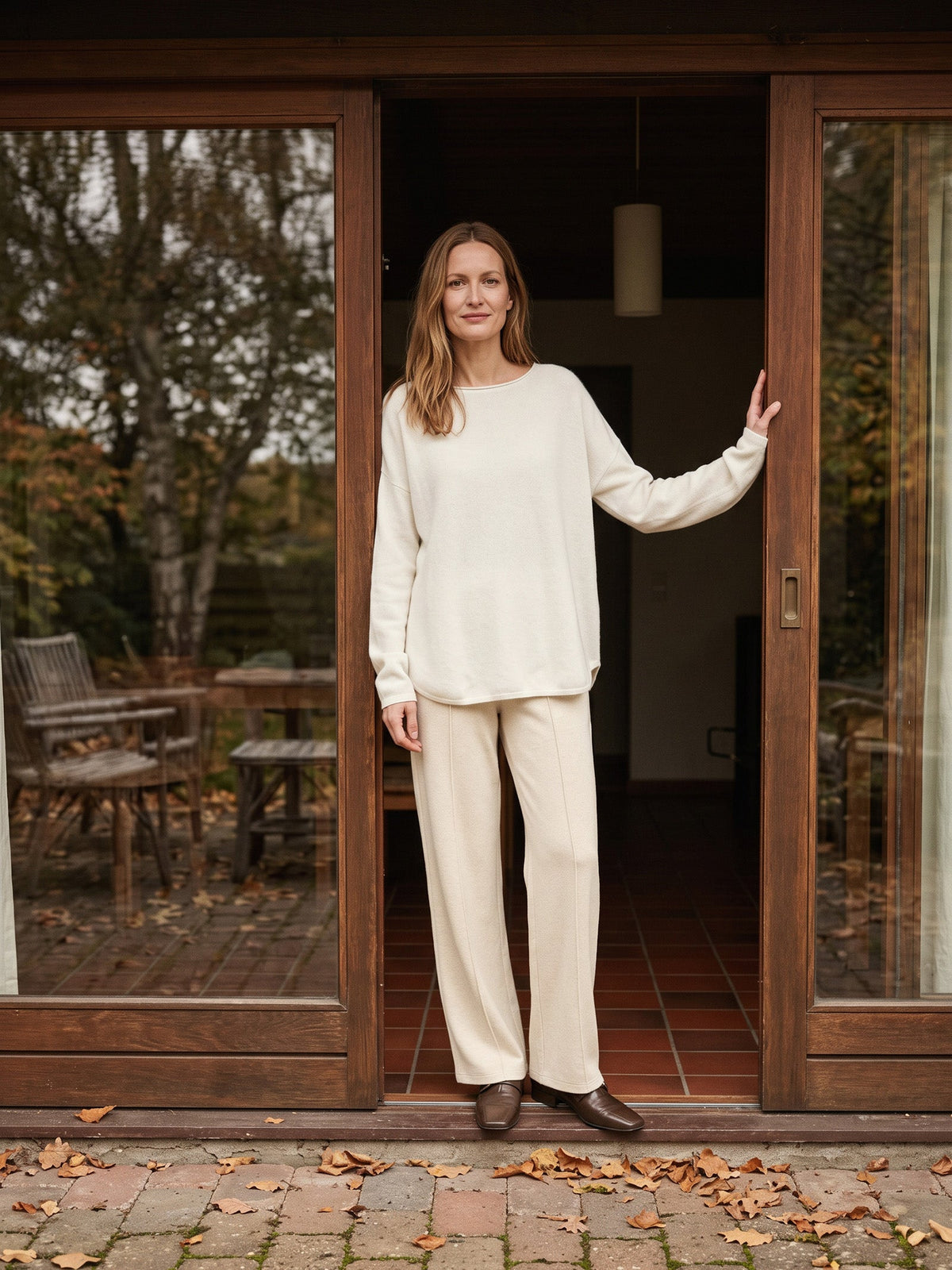 100% Mongolian Cashmere Hand-Finished Rolled Edge Knit Top AMARA
