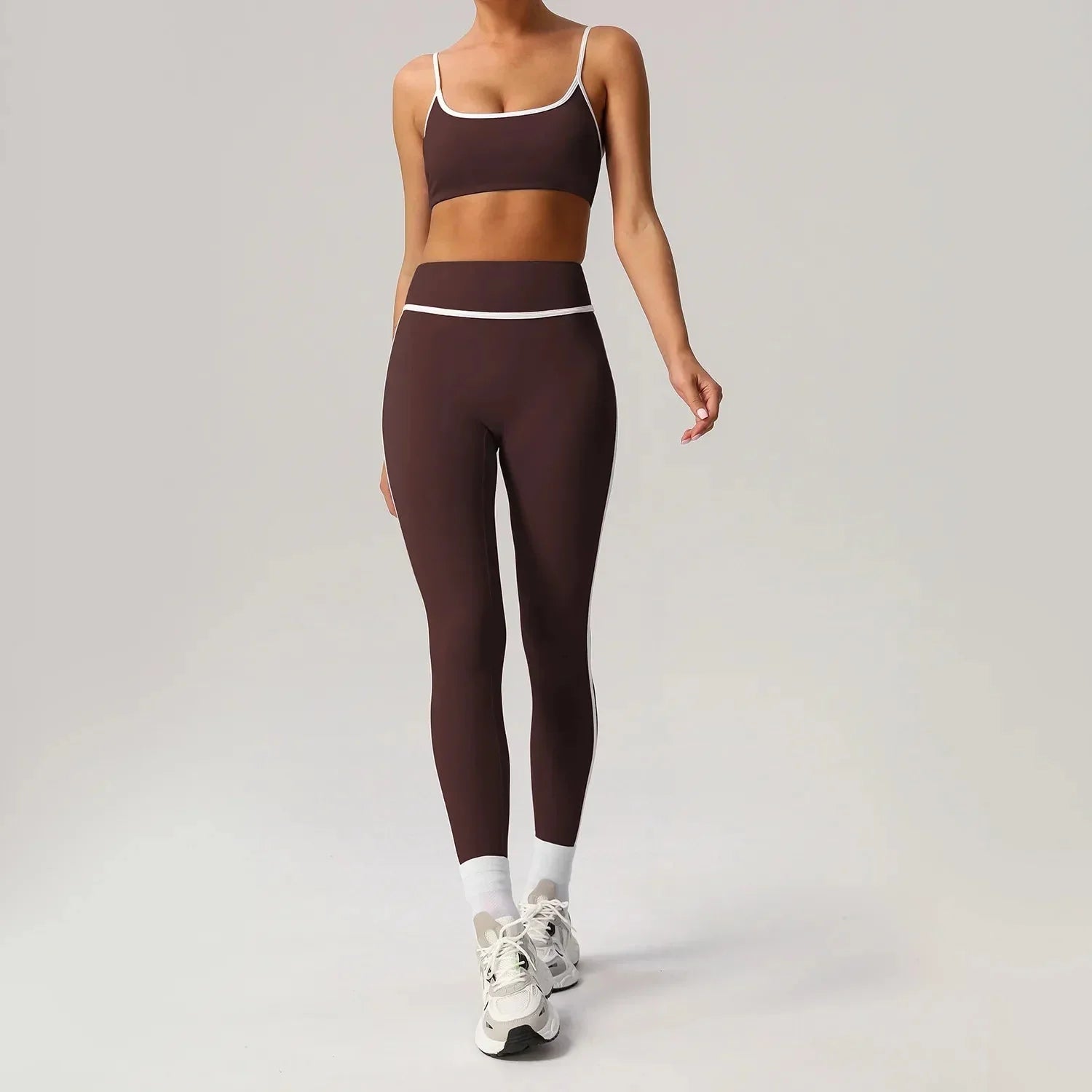 🖤 Seamless Yoga Set – High Waist, Hip-Lifting