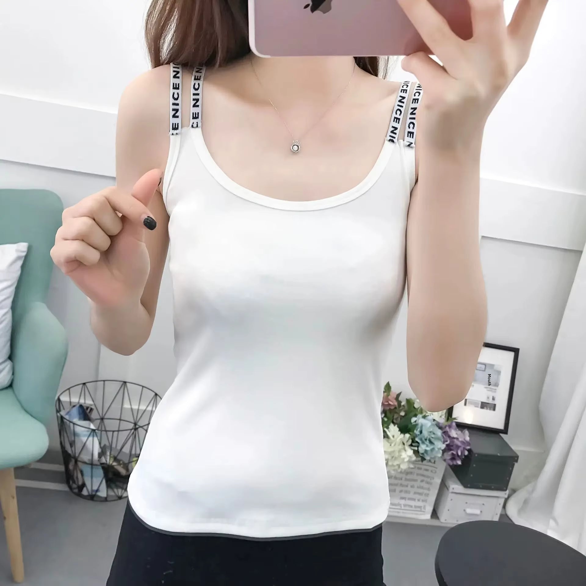Women’s Solid Color Sleeveless Tank Top
